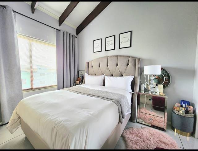 2 BEDROOM APARTMENT FOR SALE IN HONEYDEW